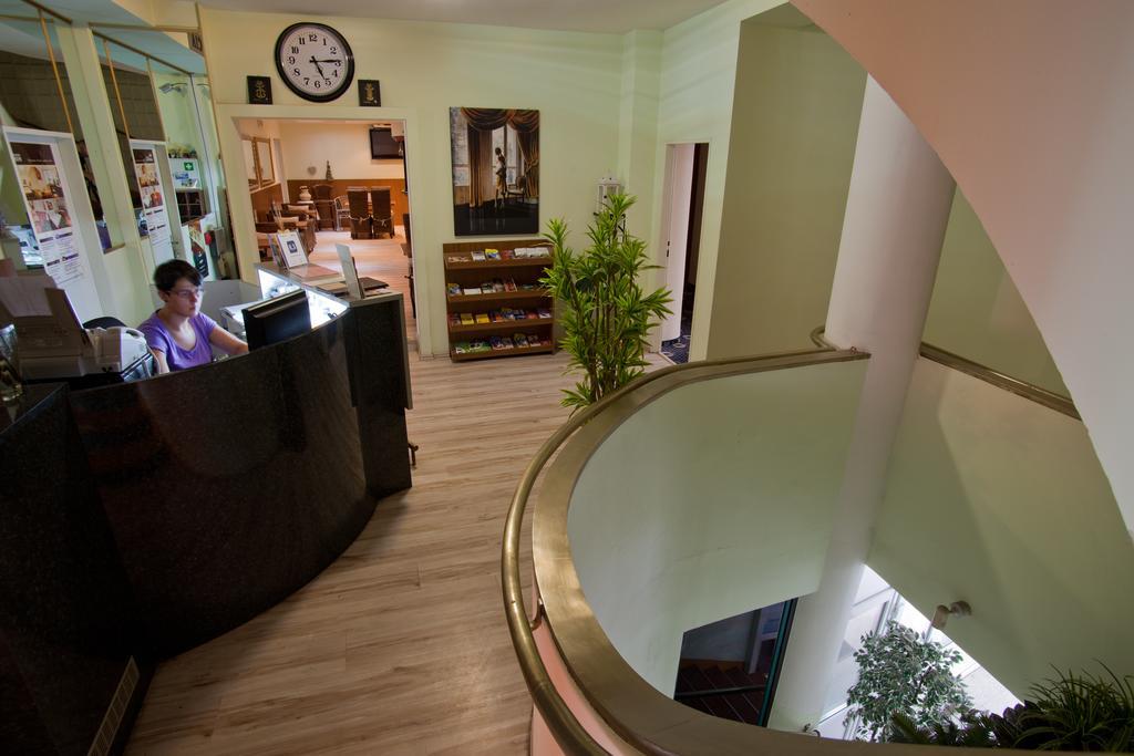 Penzion Gremium Hotell Bratislava Exteriör bild